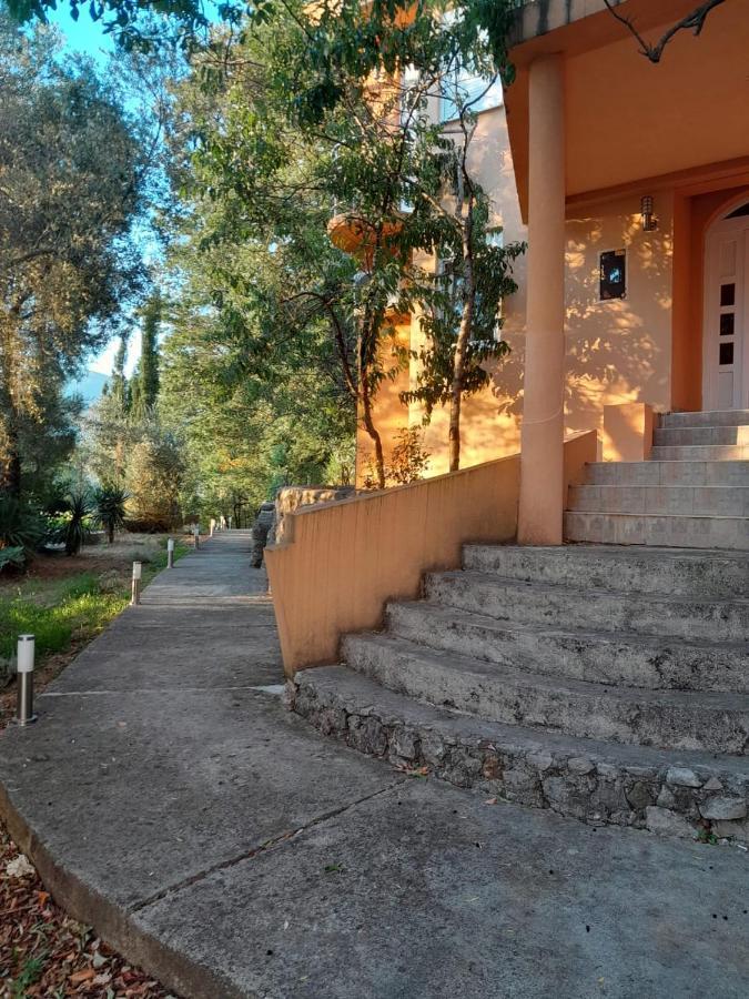 Apartmani Mia Rada Budva Eksteriør billede