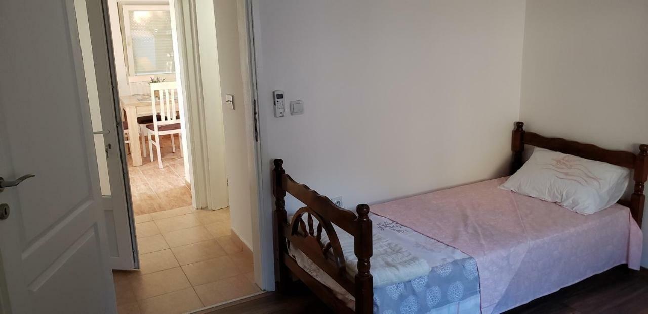 Apartmani Mia Rada Budva Eksteriør billede